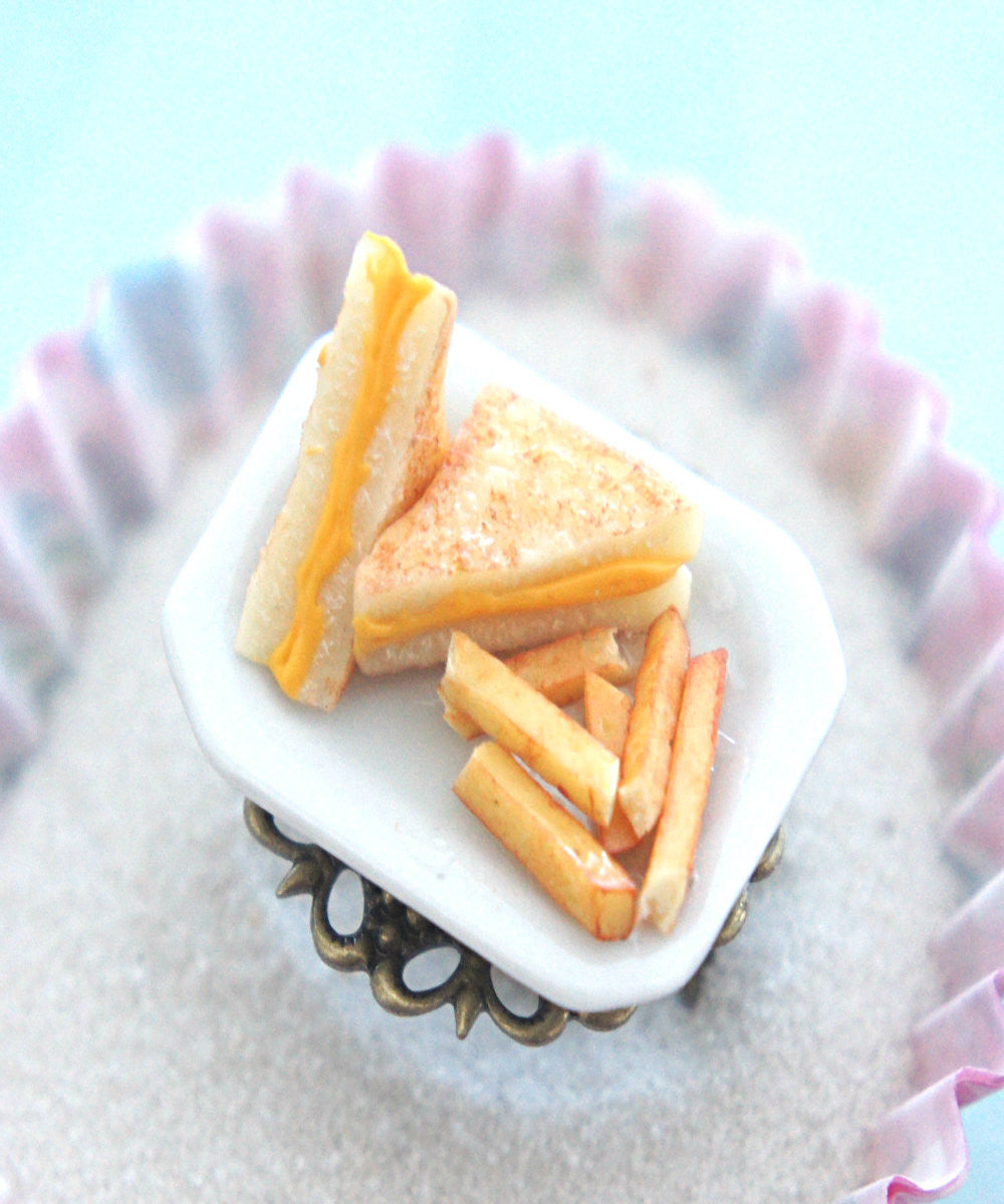 grilled cheese sandwich and fries ring - Jillicious charms and accessories