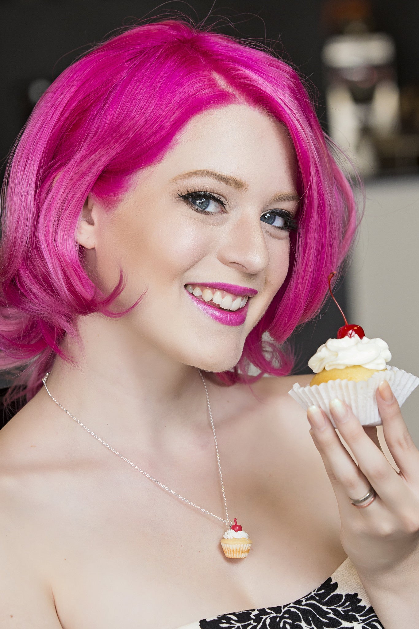Vanilla Bean Cupcake Necklace - Jillicious charms and accessories