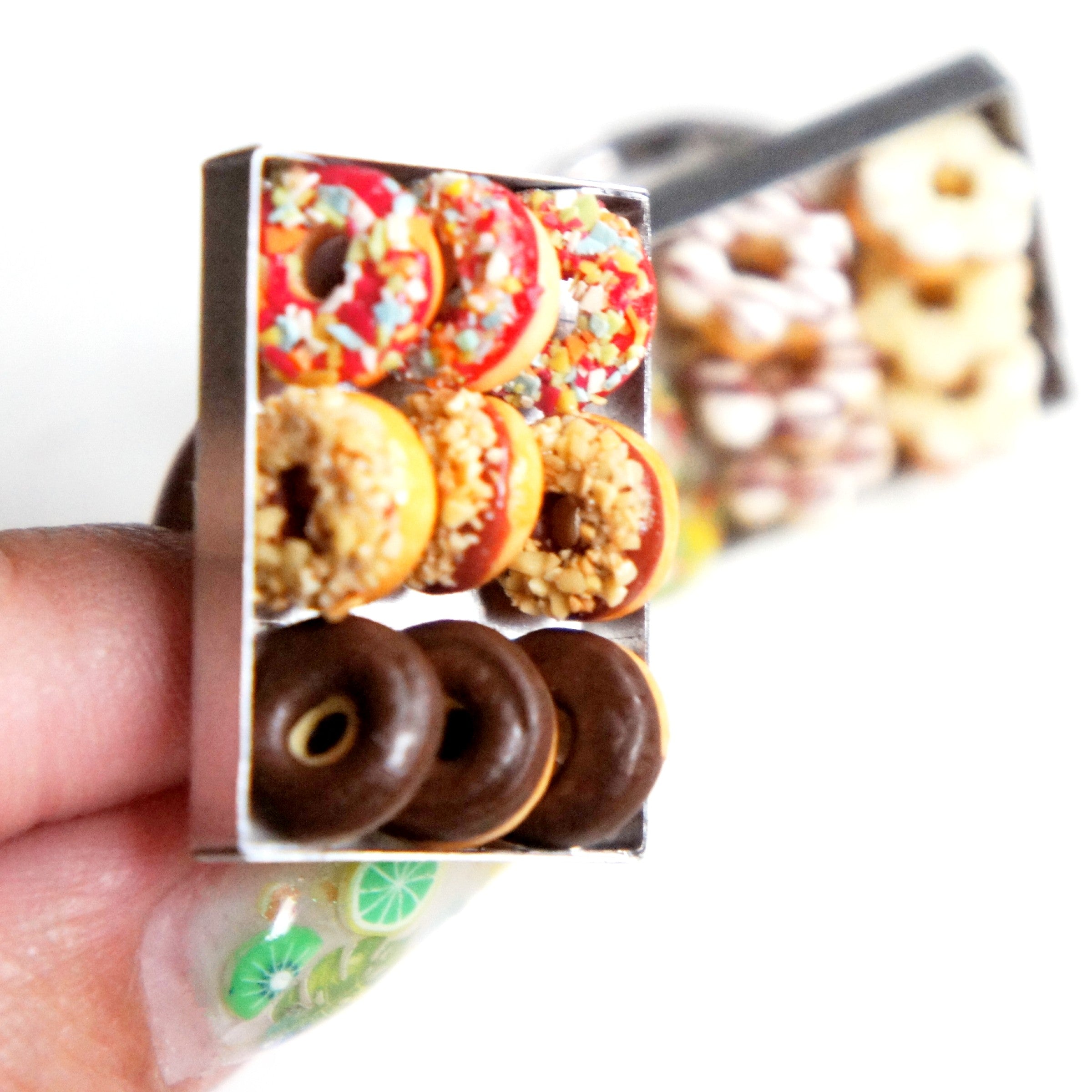 Donut Tray Ring