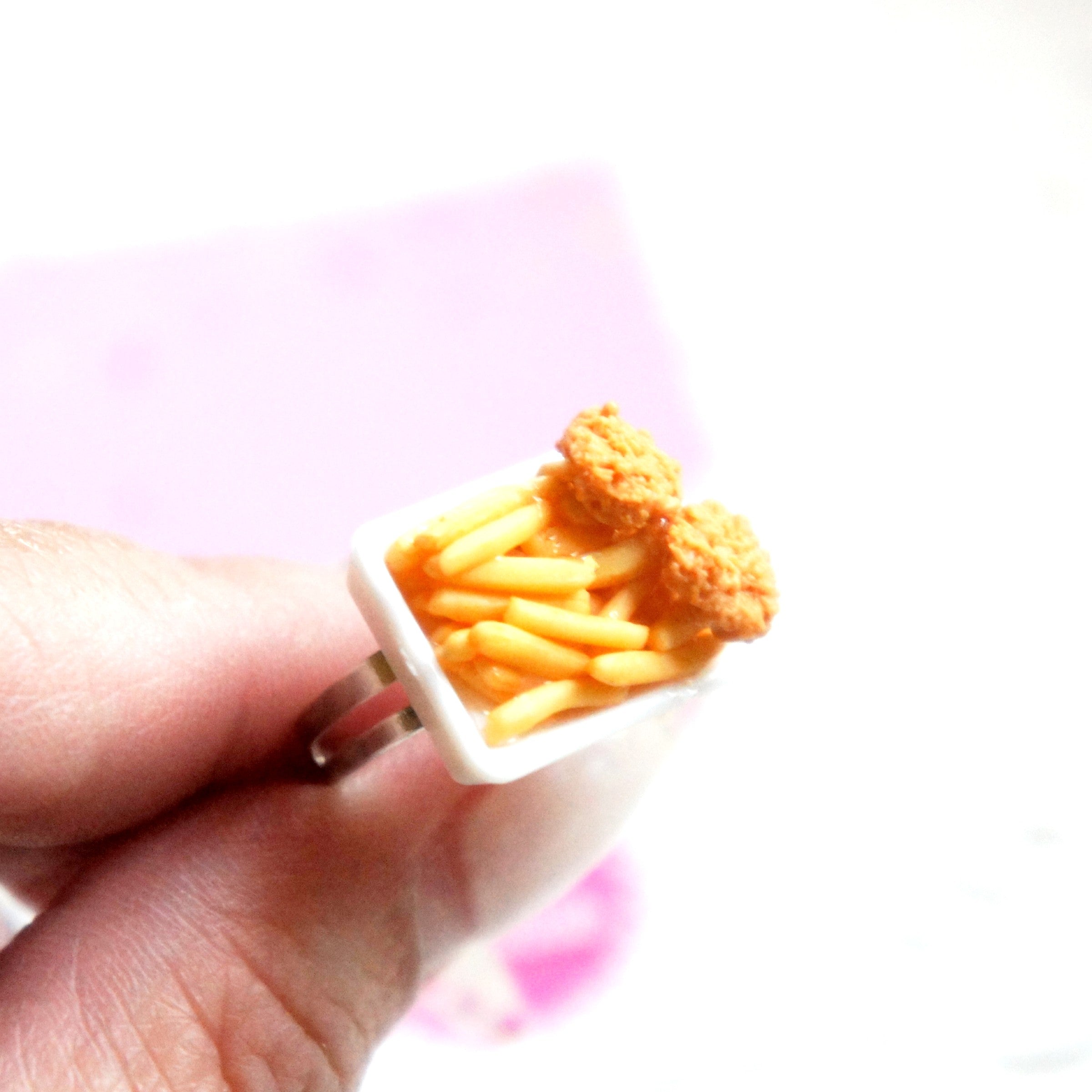 Chicken Nuggets and Fries Ring