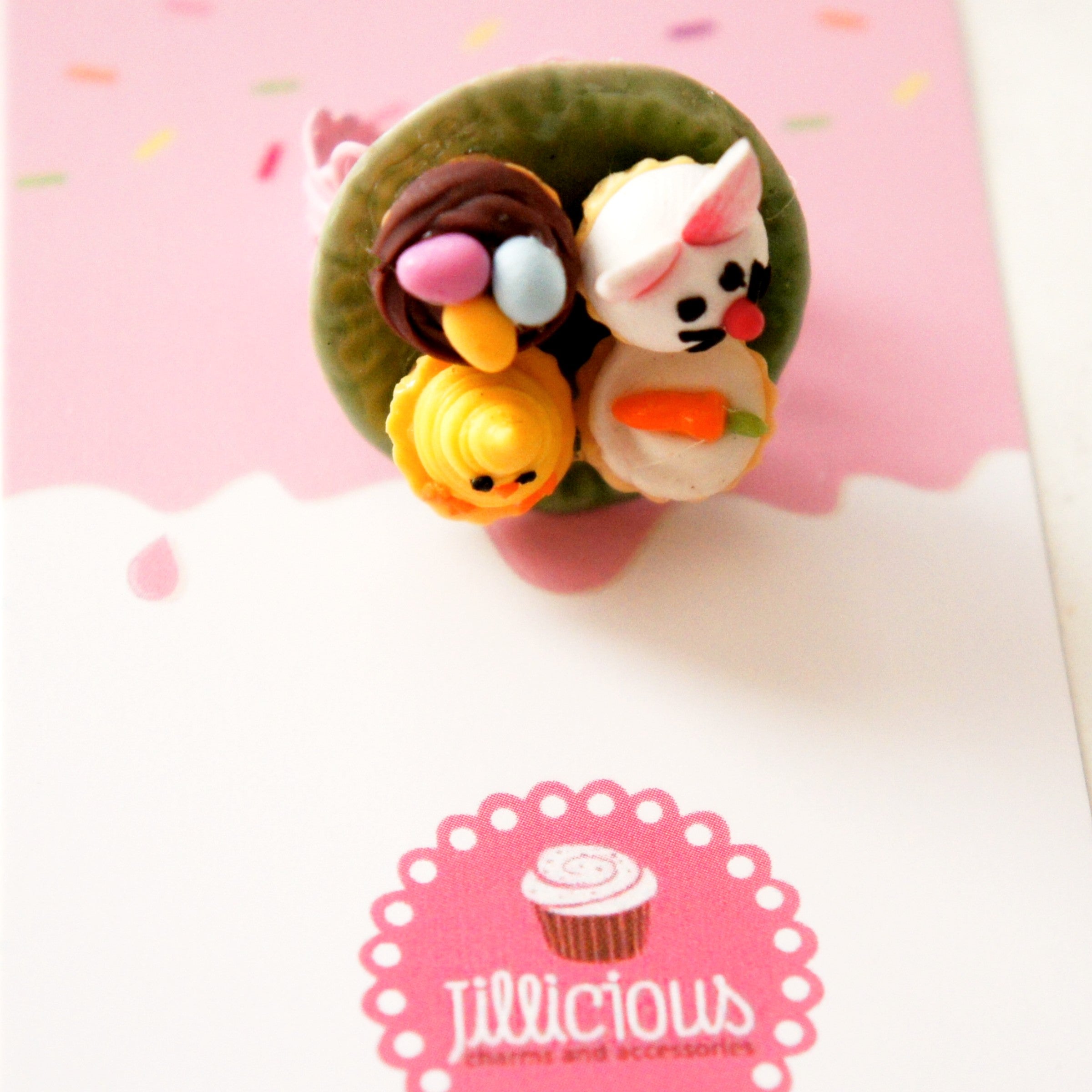 Easter Cupcakes Plate Ring