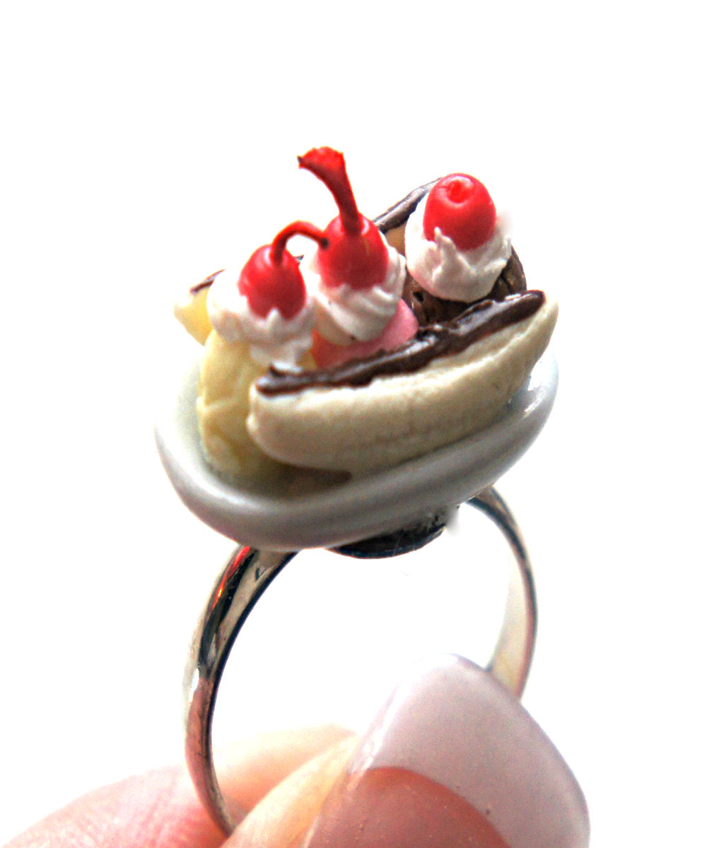 Banana Split Ring - Jillicious charms and accessories