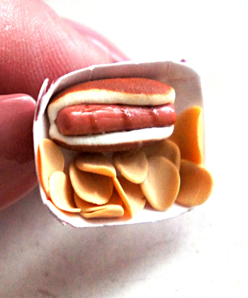 Hotdog and Chips Ring - Jillicious charms and accessories