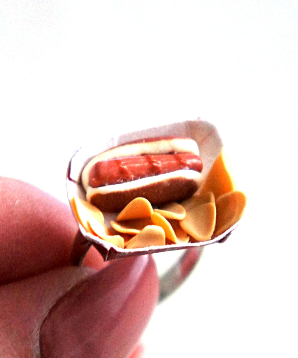 Hotdog and Chips Ring - Jillicious charms and accessories