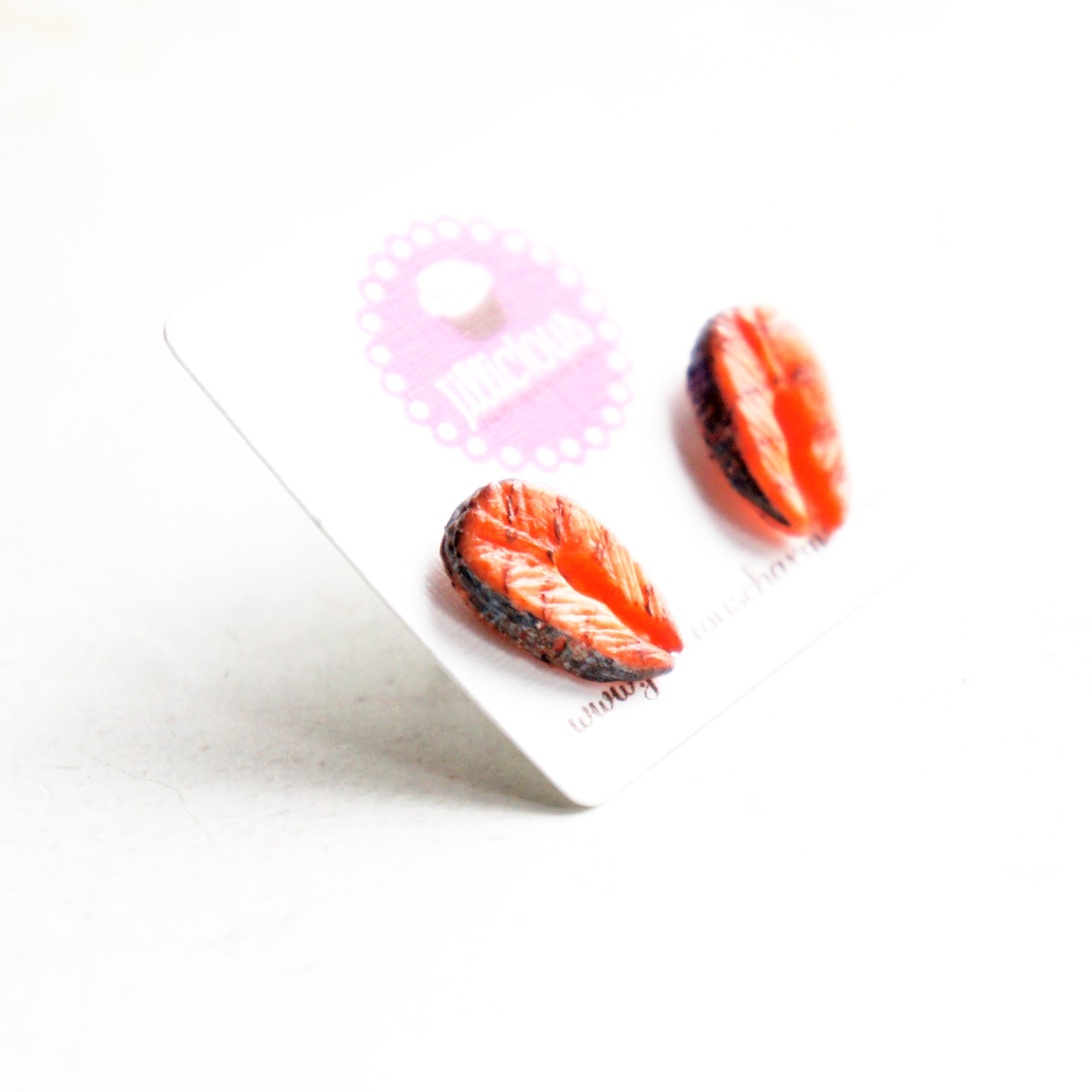 Salmon Stud Earrings - Jillicious charms and accessories