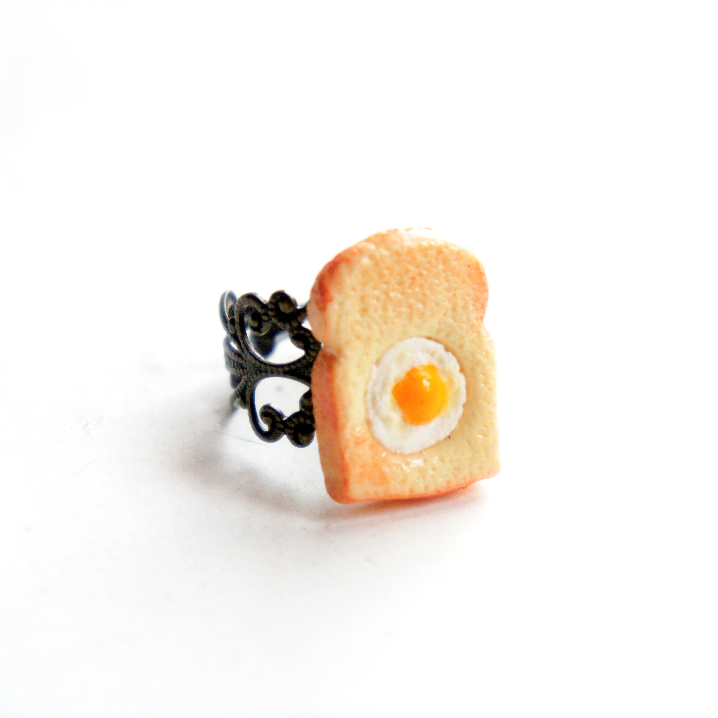 Egg in a Basket Ring - Jillicious charms and accessories