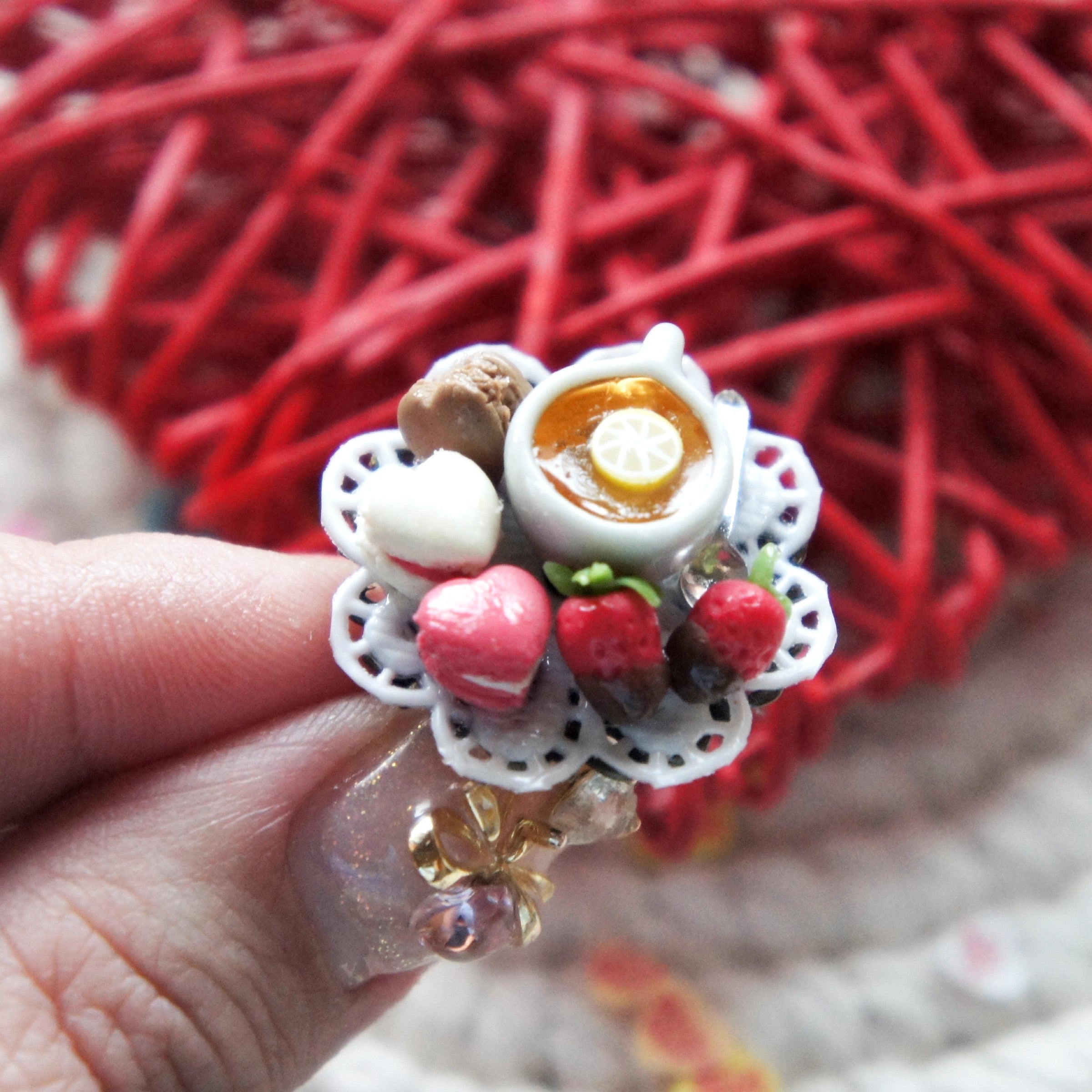 Valentine's French Macarons and Strawberries Tea Ring