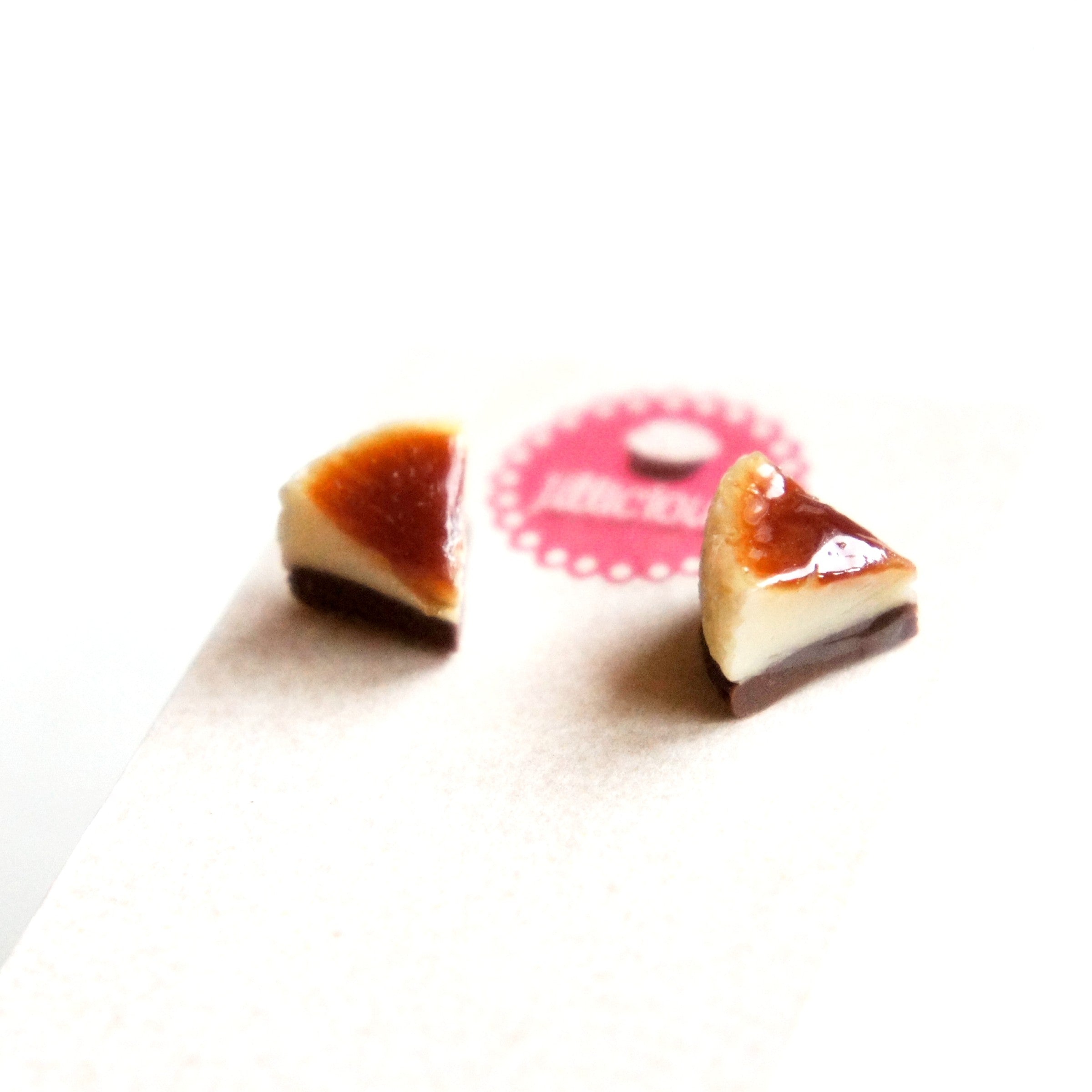 Flan Stud Earrings