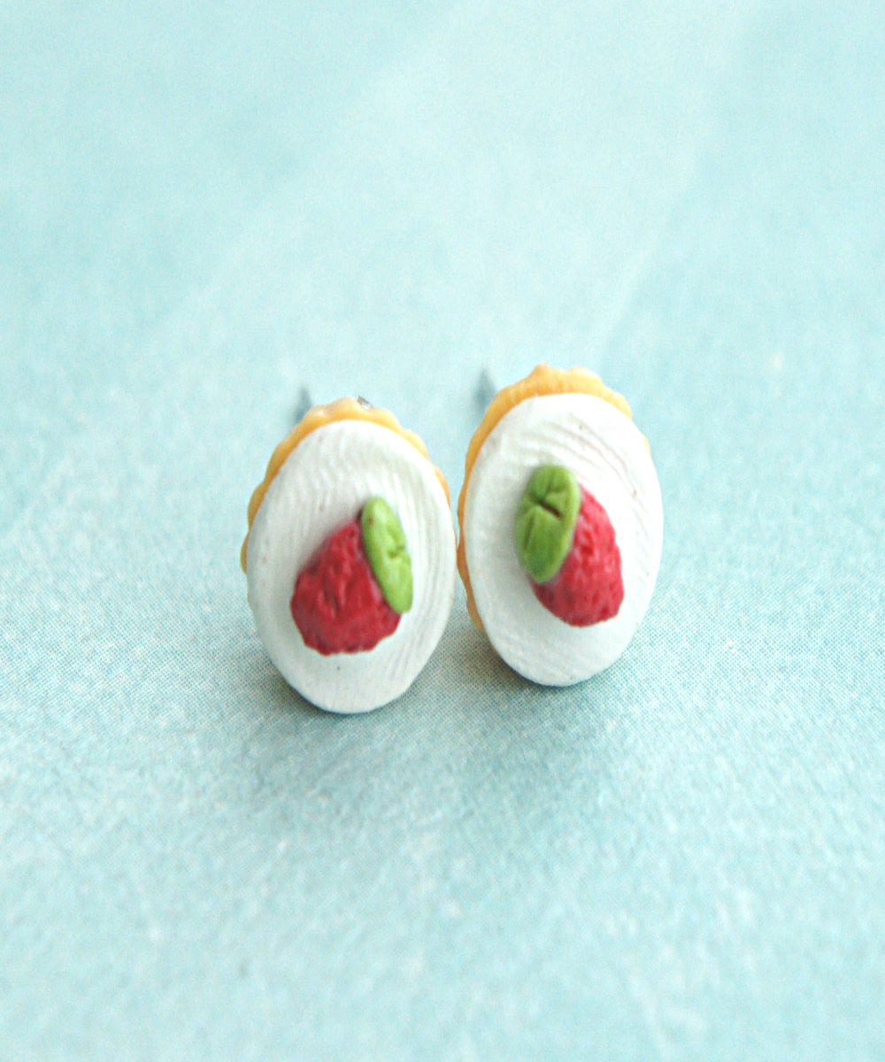 Strawberry Cupcake Stud Earrings - Jillicious charms and accessories