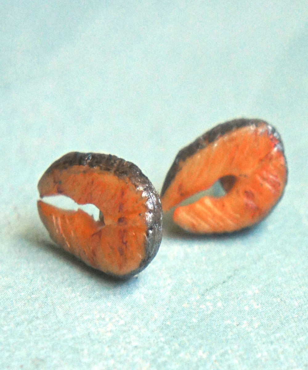 Salmon Stud Earrings - Jillicious charms and accessories