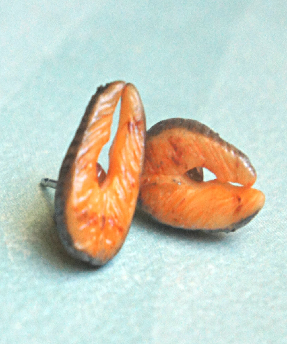 Salmon Stud Earrings - Jillicious charms and accessories