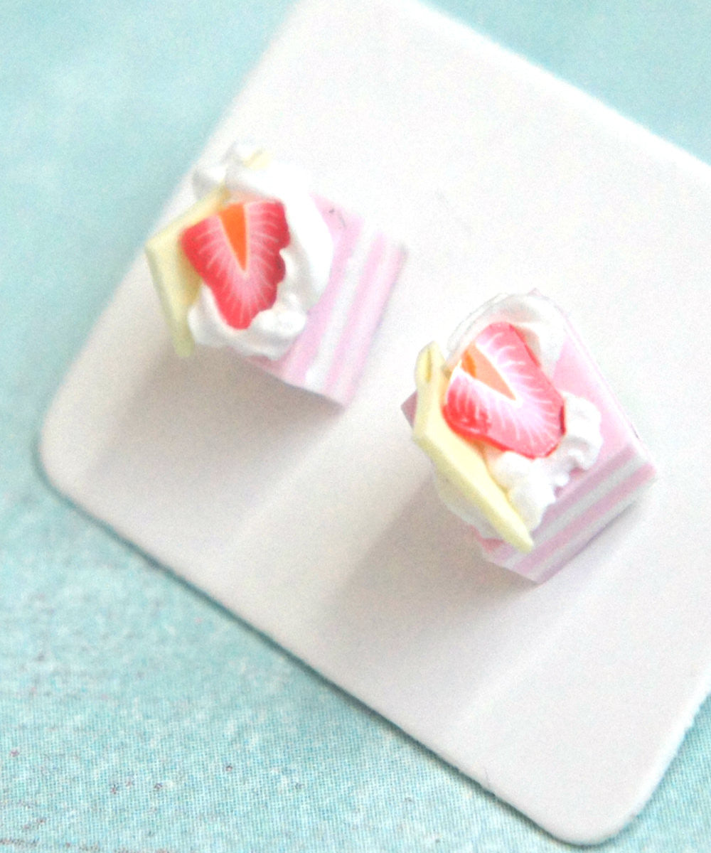 Strawberry Shortcake Stud Earrings - Jillicious charms and accessories