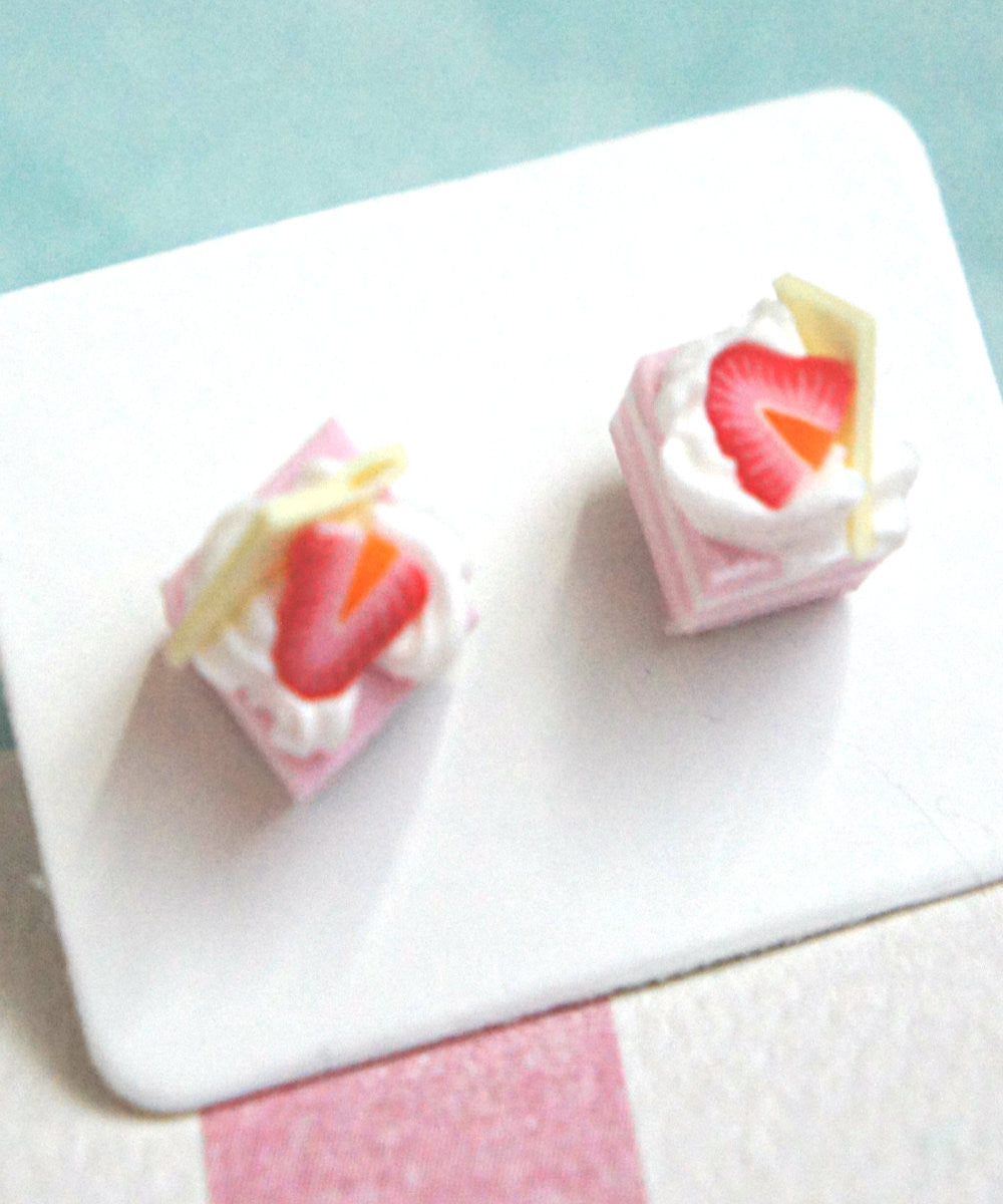 Strawberry Shortcake Stud Earrings - Jillicious charms and accessories