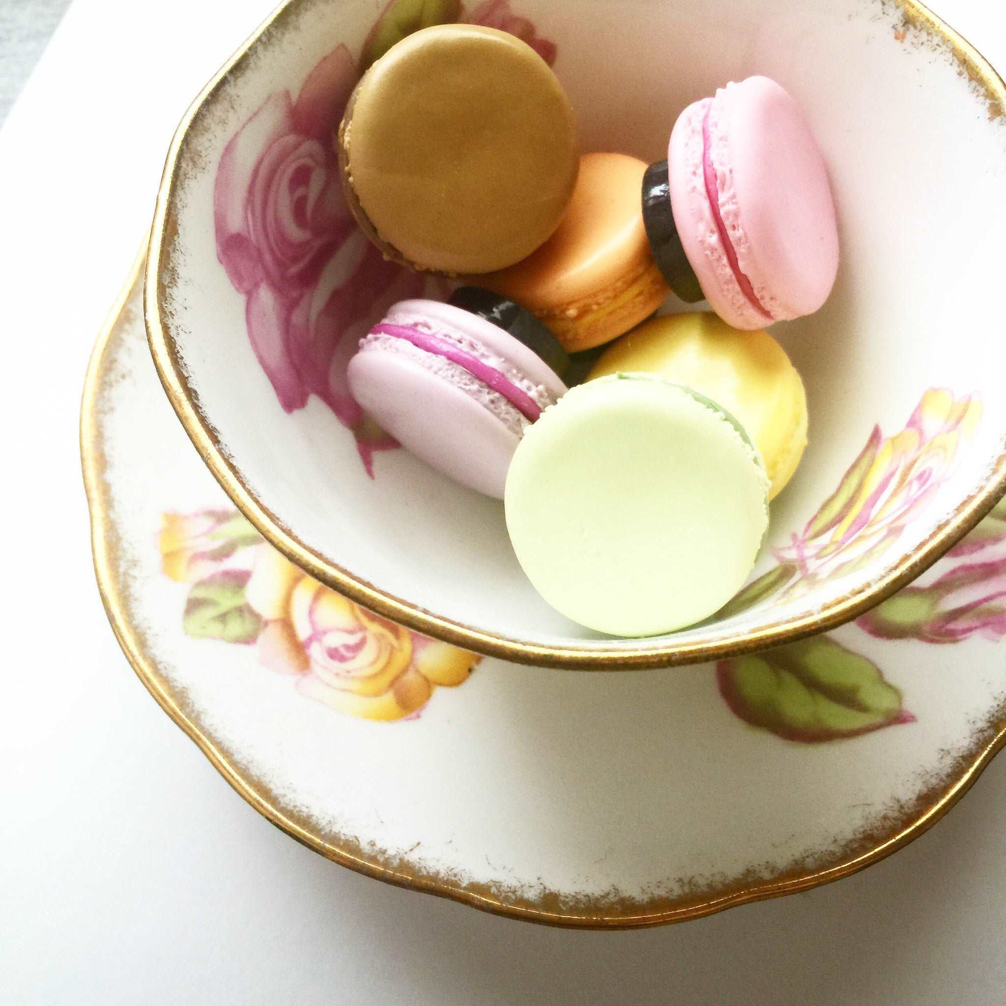 French Macaron Magnet - Jillicious charms and accessories
